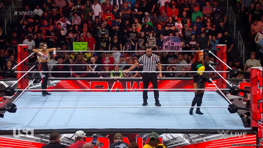 beckyraw20230814_00_00_24_10_Still117.jpg