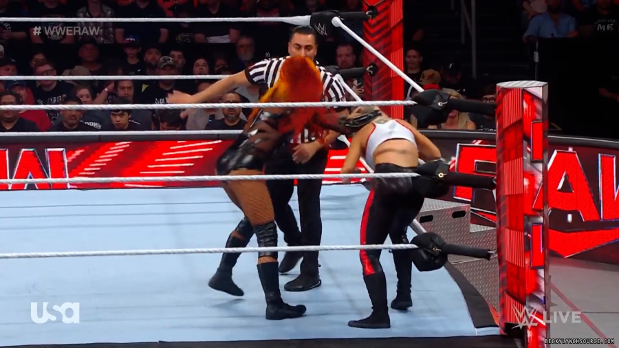 beckyraw20230814_00_00_35_05_Still164.jpg