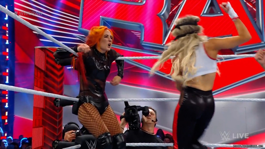 beckyraw20230814_00_00_52_00_Still260.jpg