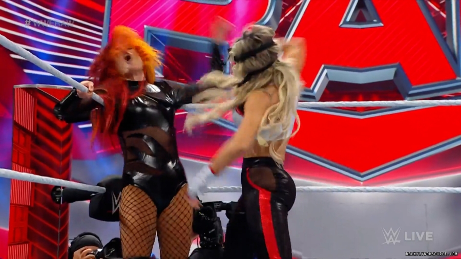 beckyraw20230814_00_00_52_15_Still263.jpg