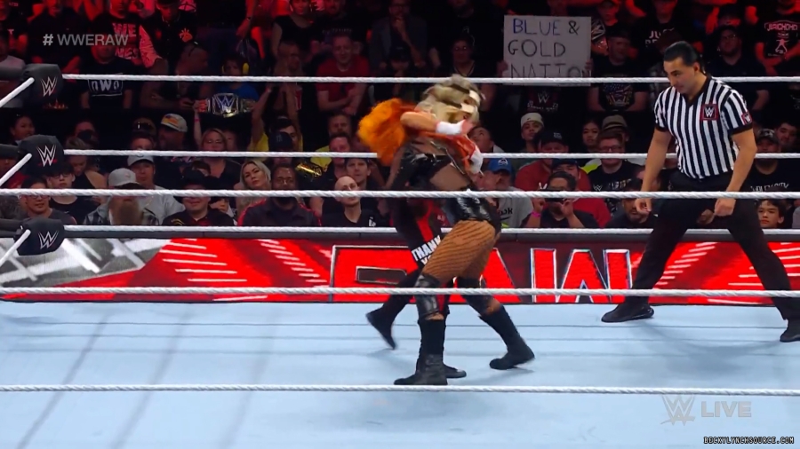 beckyraw20230814_00_00_58_05_Still297.jpg