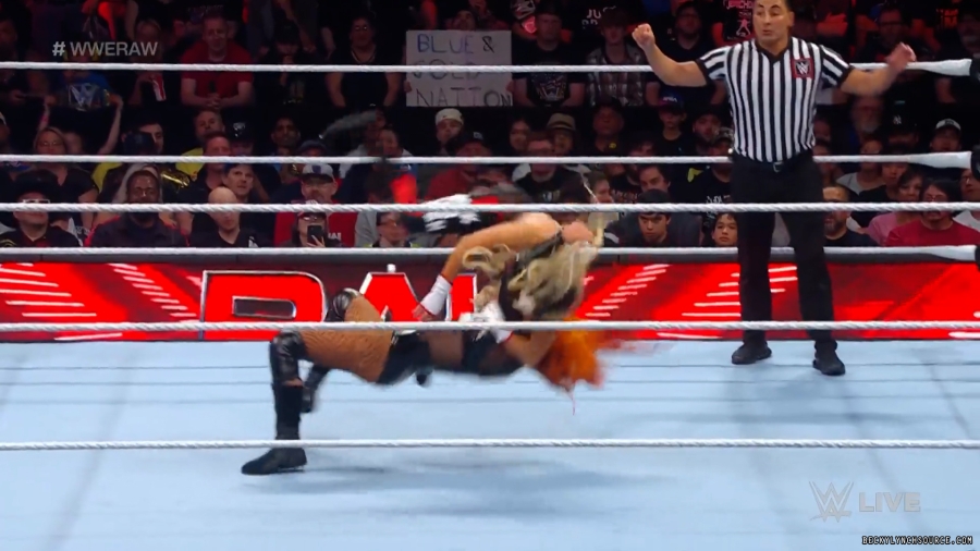 beckyraw20230814_00_01_00_15_Still311.jpg