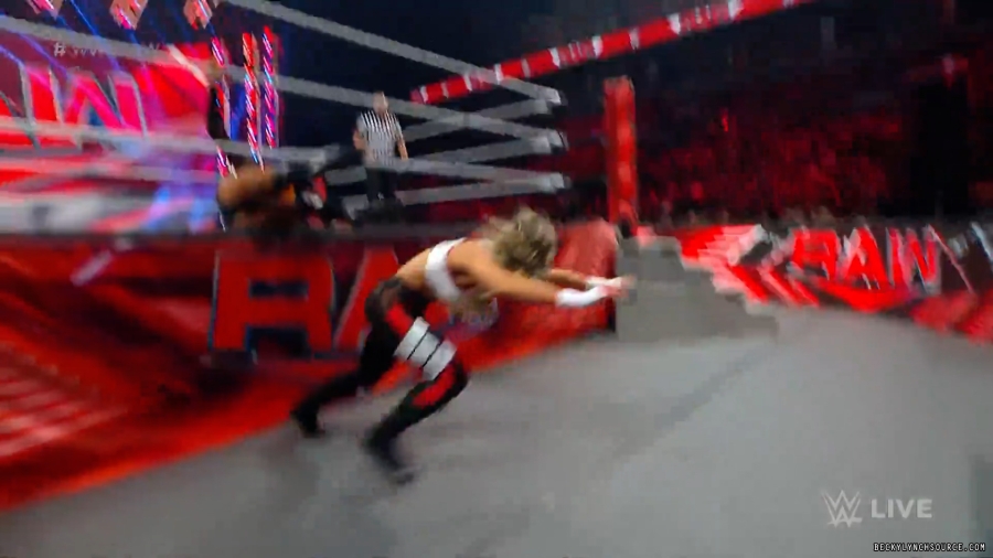 beckyraw20230814_00_01_03_05_Still321.jpg