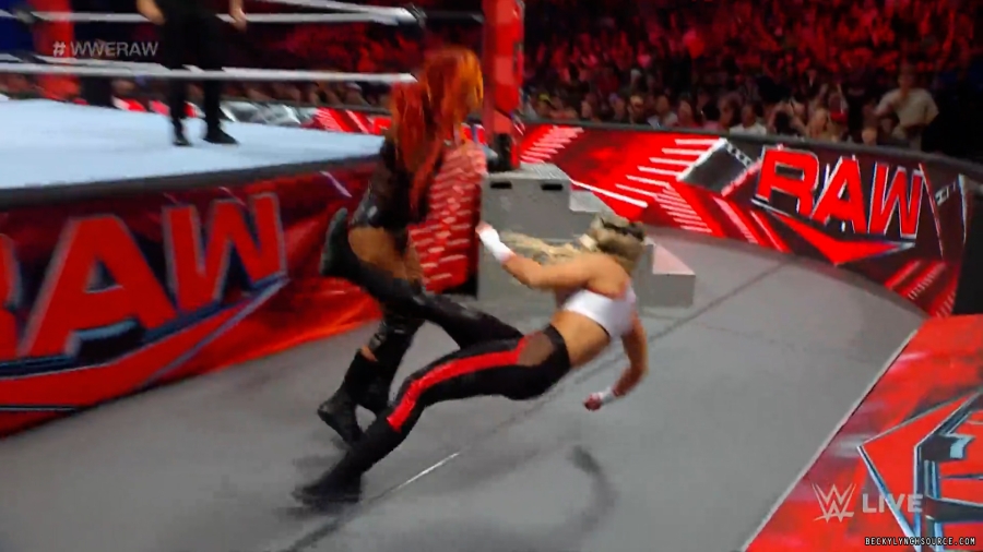 beckyraw20230814_00_01_07_00_Still344.jpg