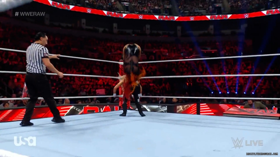 beckyraw20230814_00_01_38_05_Still490.jpg