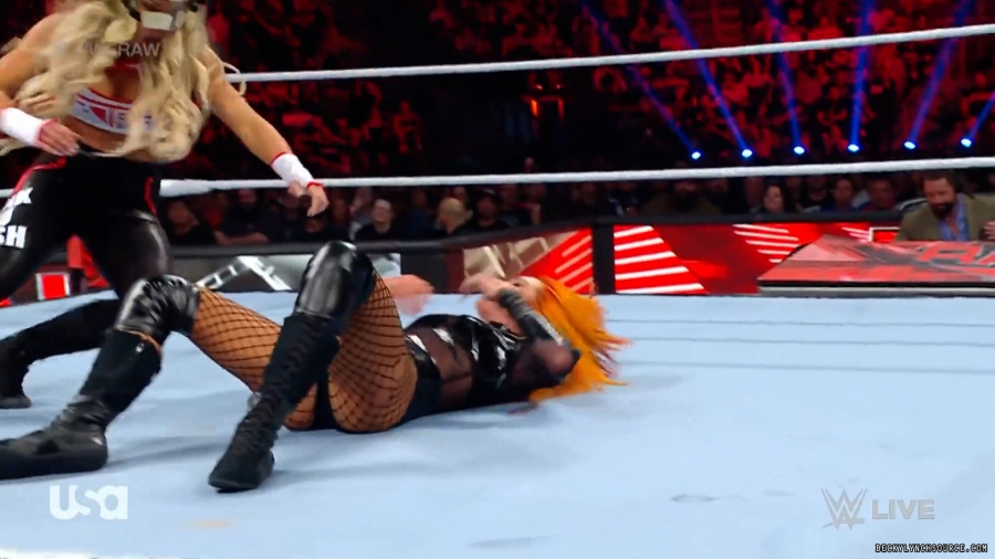beckyraw20230814_00_01_38_25_Still494.jpg