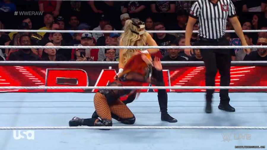 beckyraw20230814_00_01_41_15_Still510.jpg