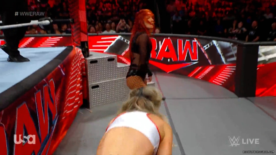 beckyraw20230814_00_01_44_05_Still522.jpg