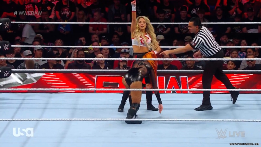 beckyraw20230814_00_02_34_05_Still786.jpg
