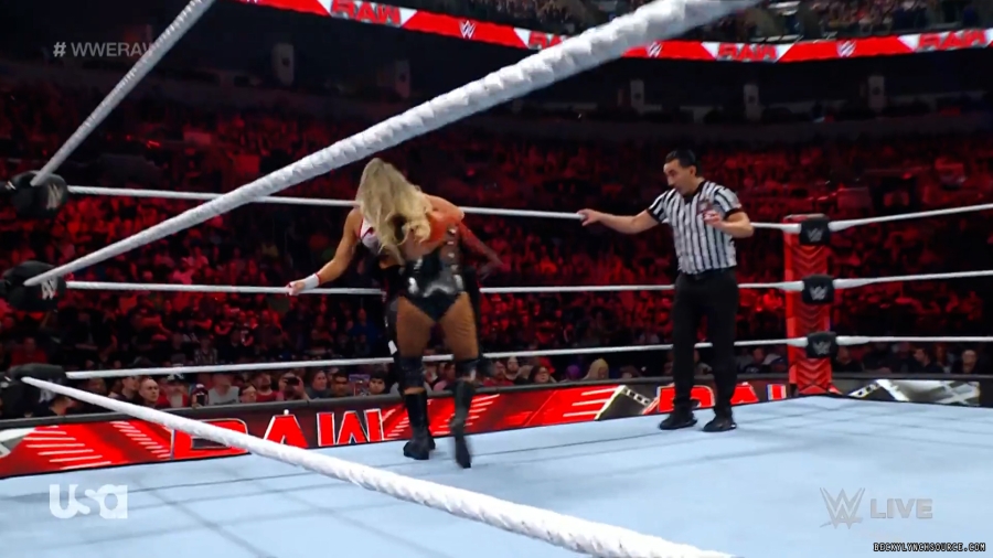 beckyraw20230814_00_02_41_10_Still829.jpg