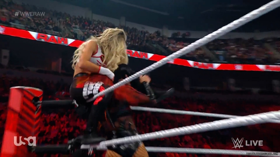 beckyraw20230814_00_02_44_05_Still846.jpg