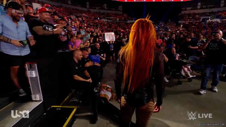 beckyraw20230814_00_03_15_05_Still1020.jpg