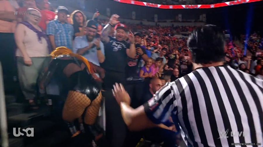 beckyraw20230814_00_03_19_00_Still1043.jpg