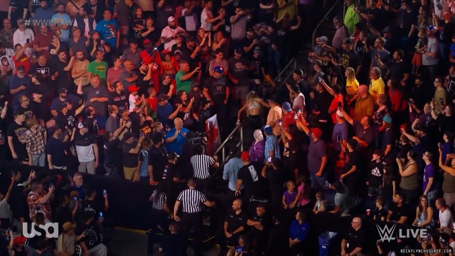 beckyraw20230814_00_03_20_05_Still1050.jpg