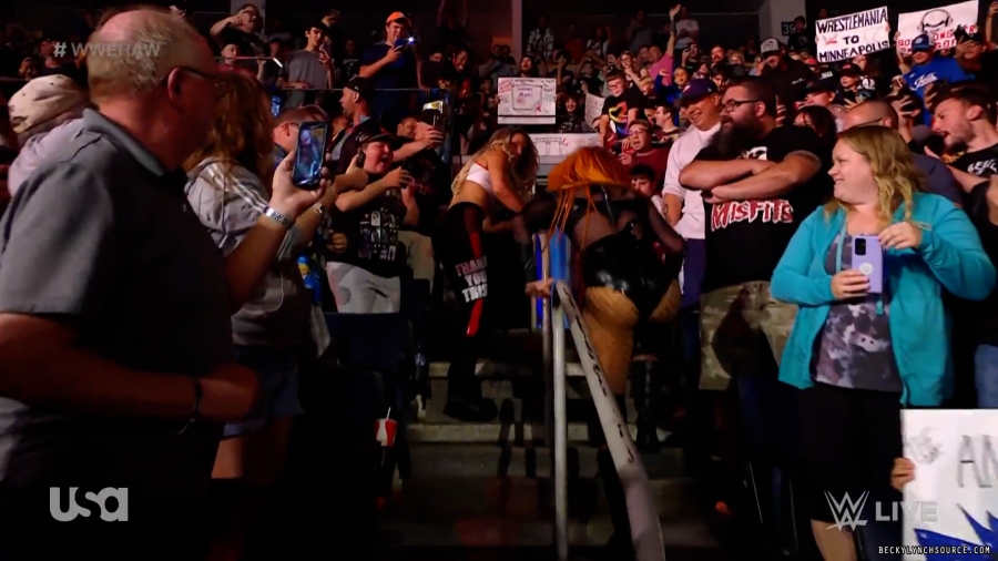 beckyraw20230814_00_03_27_15_Still1094.jpg
