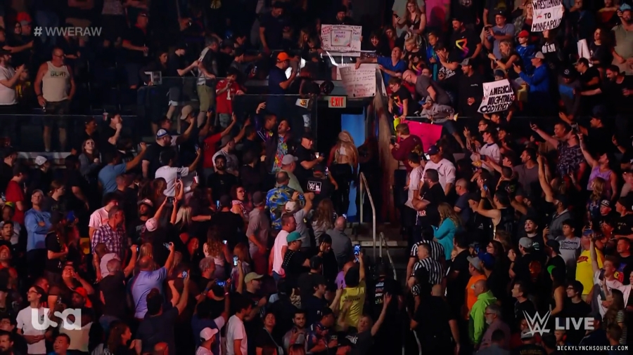 beckyraw20230814_00_03_31_15_Still1118.jpg