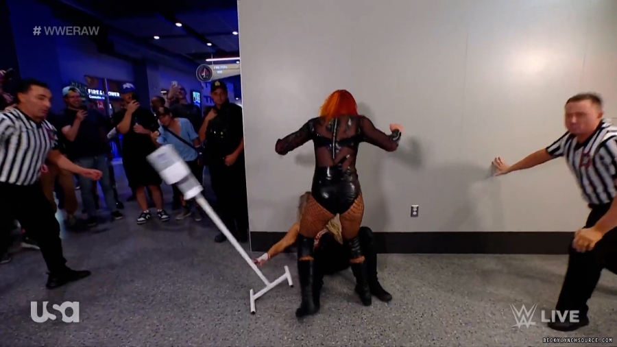 beckyraw20230814_00_03_38_05_Still1143.jpg
