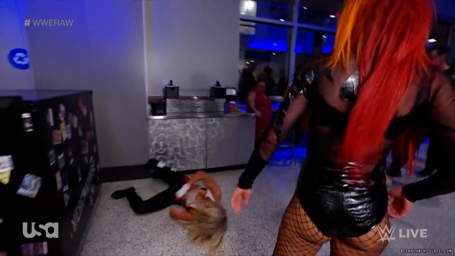 beckyraw20230814_00_03_40_25_Still1159.jpg