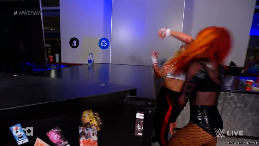 beckyraw20230814_00_03_46_15_Still1193.jpg