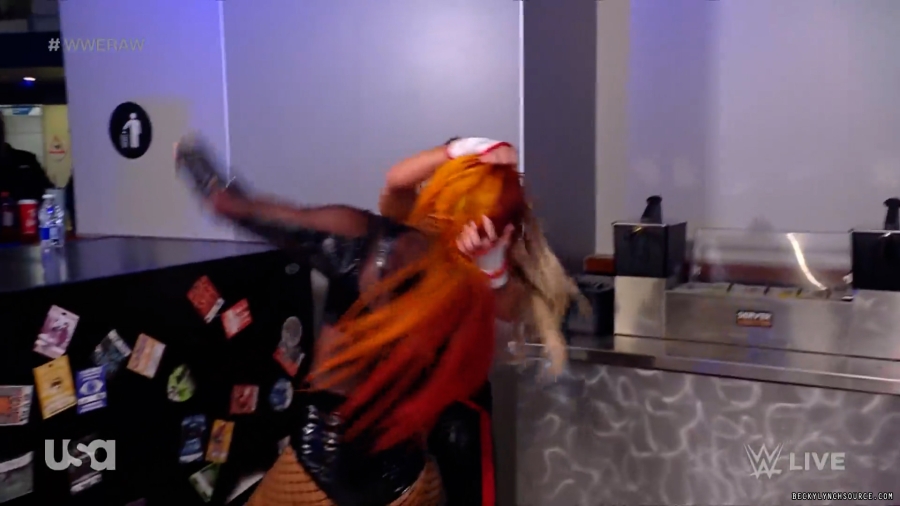 beckyraw20230814_00_03_46_25_Still1195.jpg