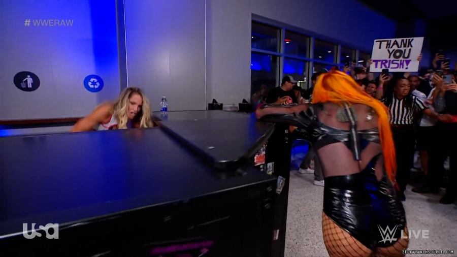 beckyraw20230814_00_03_49_25_Still1213.jpg