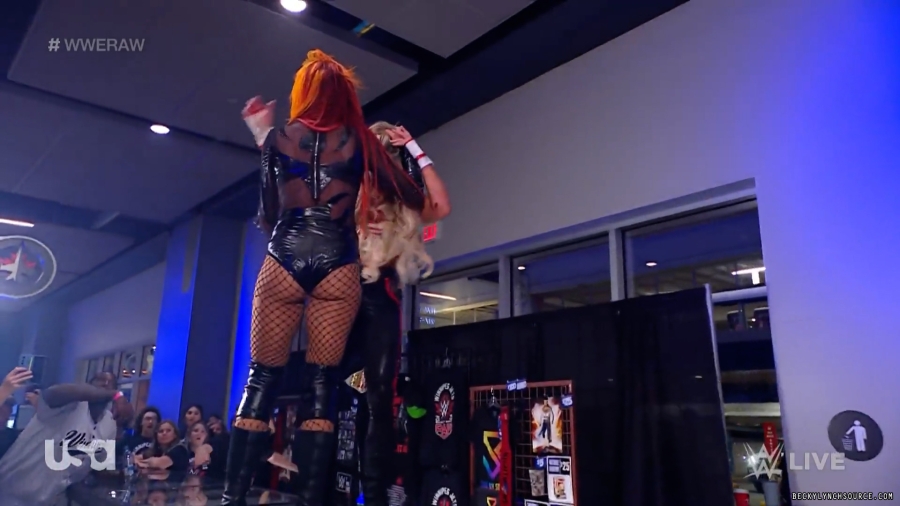 beckyraw20230814_00_03_56_10_Still1252.jpg
