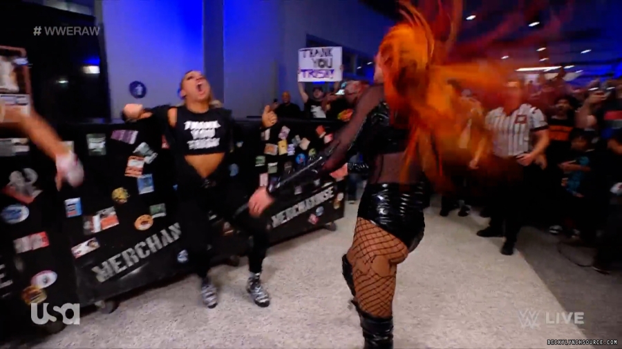 beckyraw20230814_00_04_01_20_Still1284.jpg
