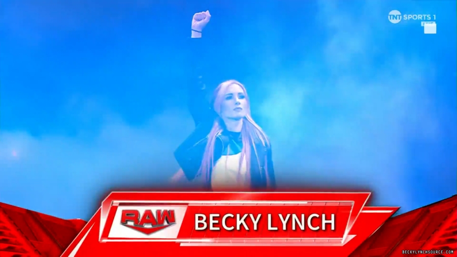 beckyraw20230812_00_00_03_15_Still020.jpg