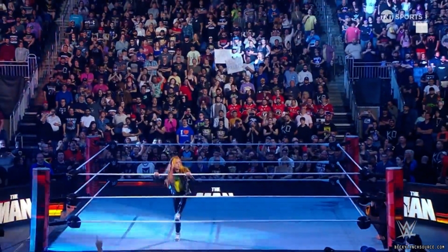 beckyraw20230812_00_00_15_25_Still091.jpg