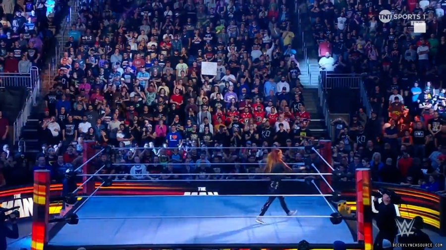 beckyraw20230812_00_00_16_10_Still094.jpg