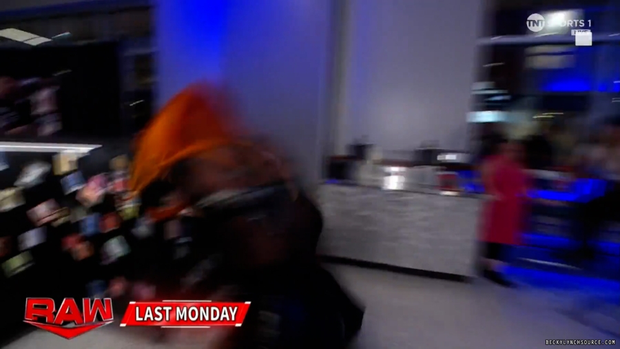 beckyraw20230812_00_00_47_00_Still139.jpg