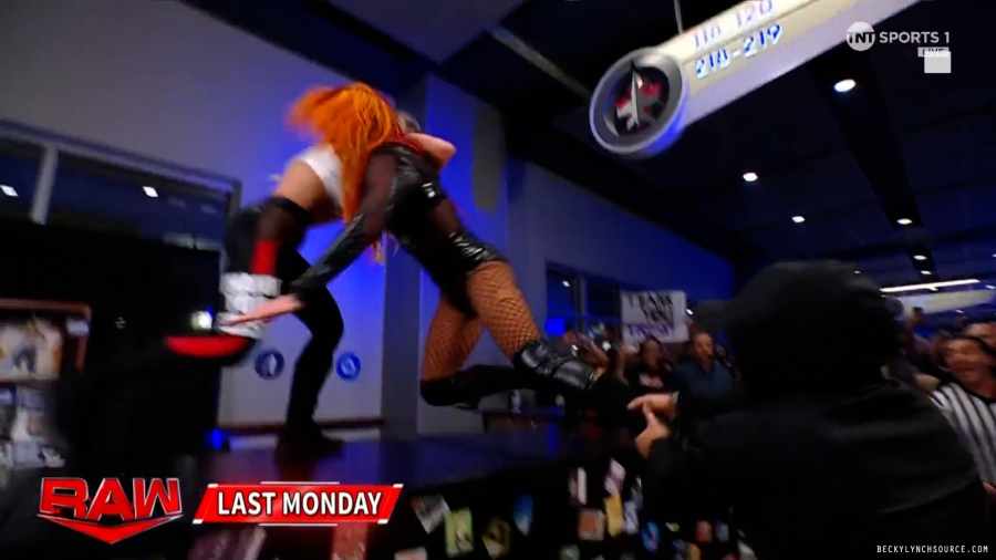 beckyraw20230812_00_00_48_05_Still146.jpg