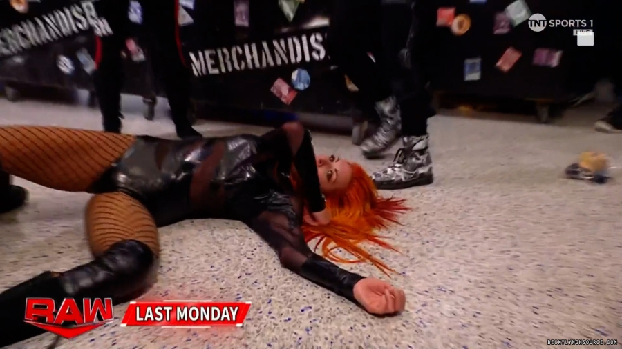 beckyraw20230812_00_00_51_20_Still166.jpg