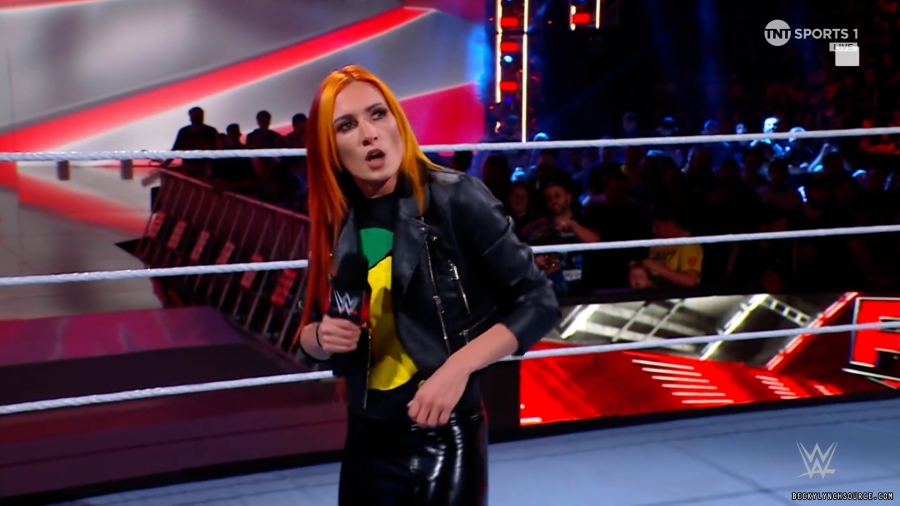 beckyraw20230812_00_01_23_05_Still249.jpg