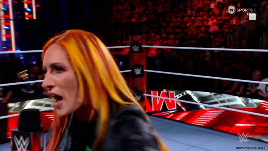 beckyraw20230812_00_01_30_25_Still295.jpg
