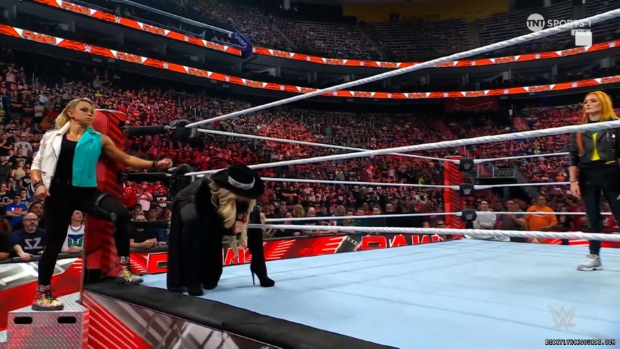 beckyraw20230812_00_02_25_10_Still439.jpg