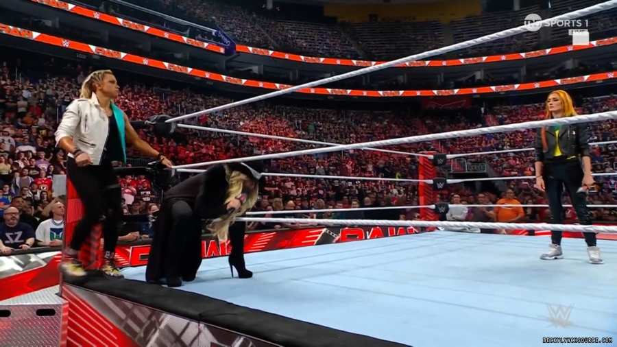 beckyraw20230812_00_02_25_15_Still440.jpg