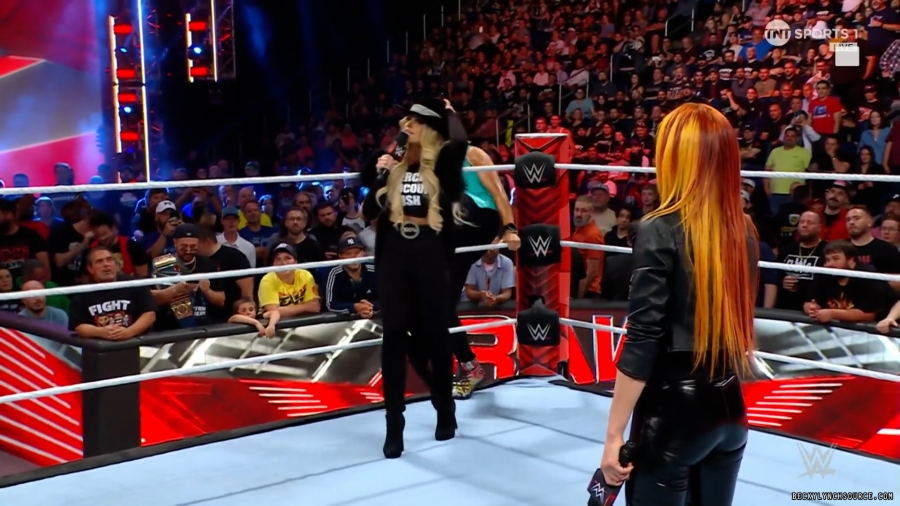 beckyraw20230812_00_02_26_15_Still446.jpg