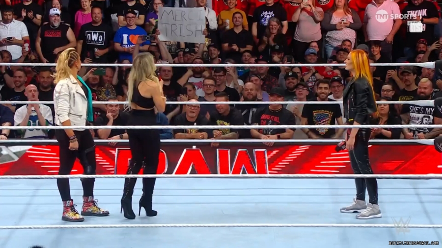 beckyraw20230812_00_02_39_05_Still490.jpg