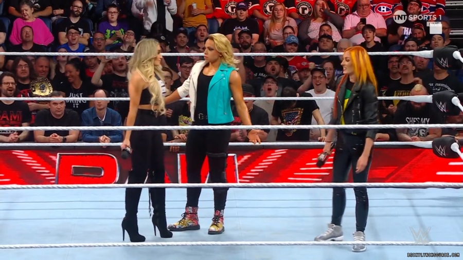 beckyraw20230812_00_03_17_05_Still623.jpg