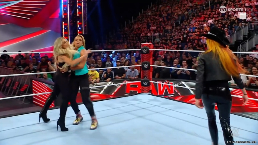beckyraw20230812_00_03_54_01_Still733.jpg