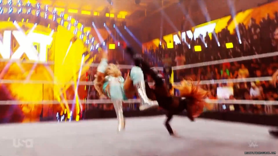 beckyraw20231225_00_00_06_00_Still014.jpg