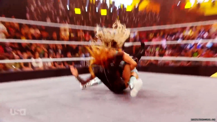 beckyraw20231225_00_00_07_10_Still021.jpg
