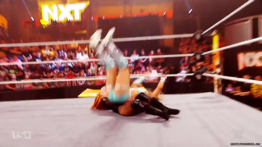 beckyraw20231225_00_00_08_15_Still025.jpg