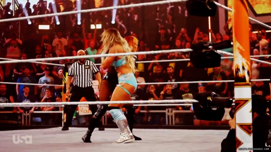 beckyraw20231225_00_00_15_25_Still063.jpg
