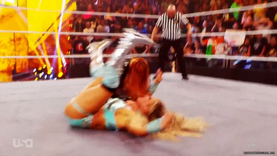 beckyraw20231225_00_00_16_10_Still066.jpg