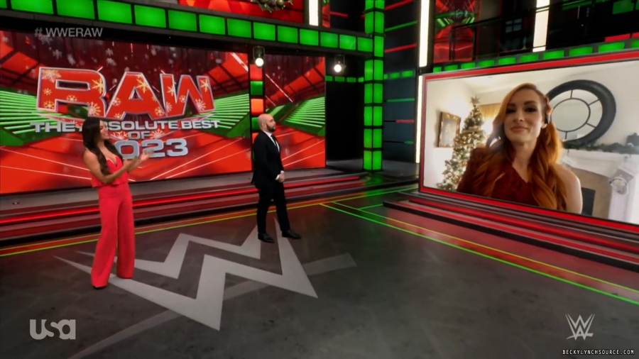 beckyraw20231225_00_00_24_05_Still089.jpg
