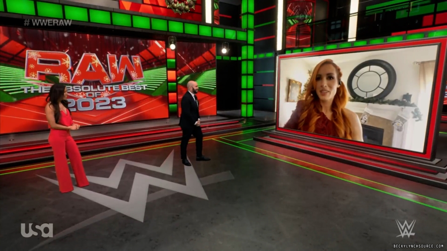 beckyraw20231225_00_00_34_05_Still135.jpg