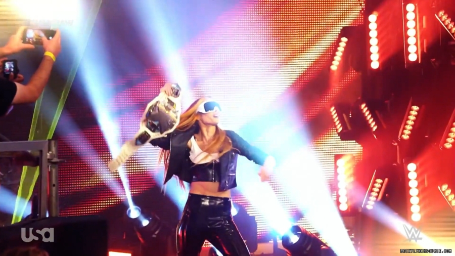 beckyraw20231225_00_00_48_15_Still212.jpg