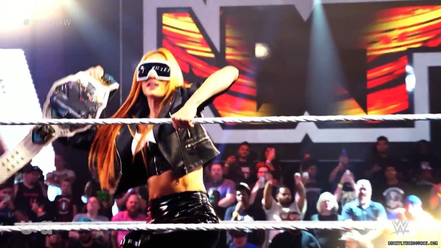 beckyraw20231225_00_00_49_15_Still217.jpg